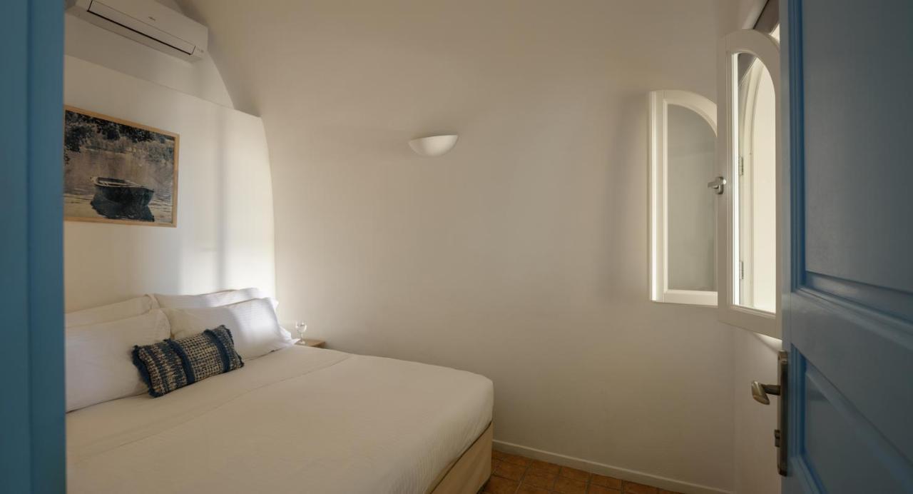 Pantelia Suites Fira  Exterior foto