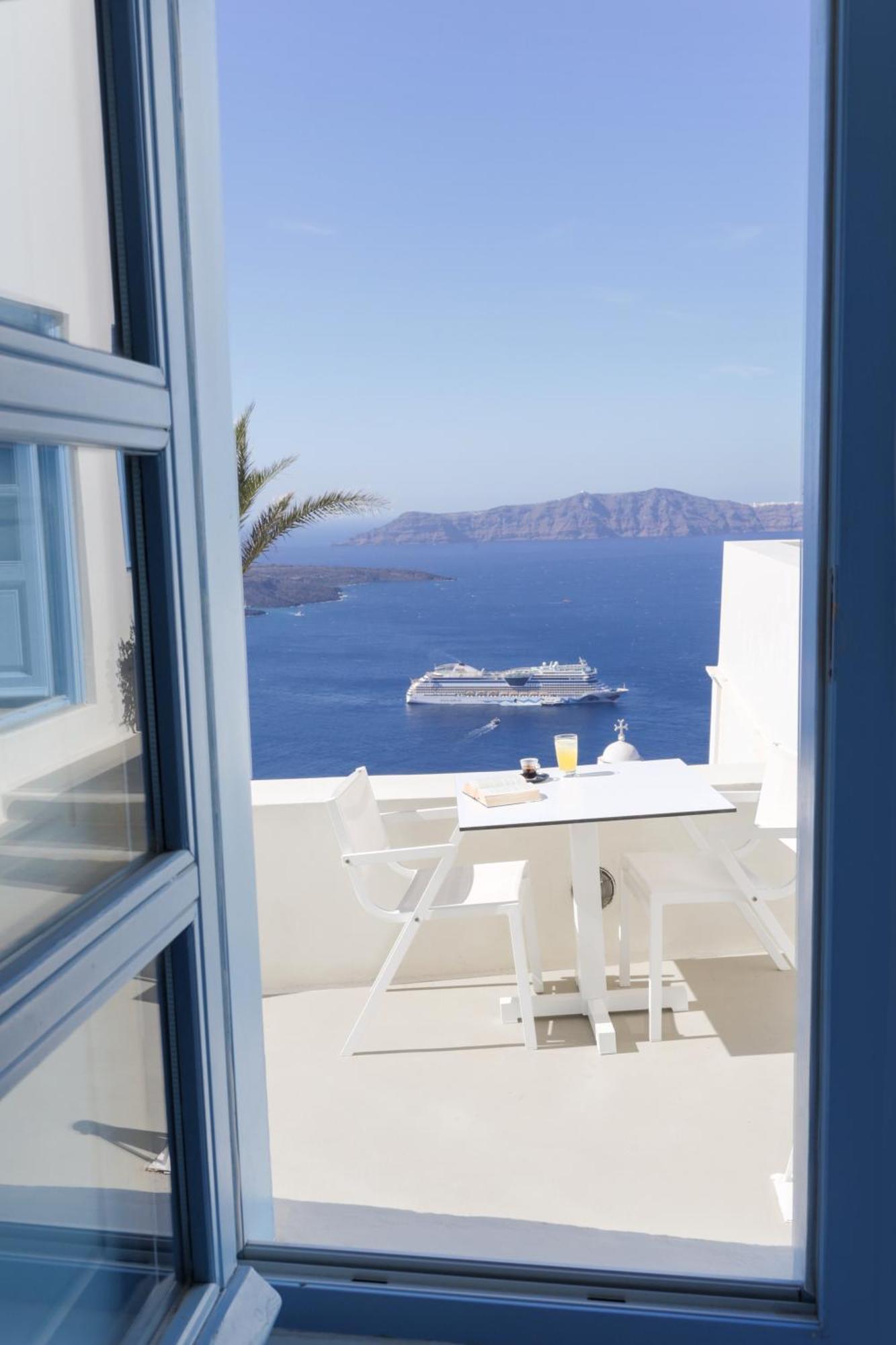 Pantelia Suites Fira  Exterior foto