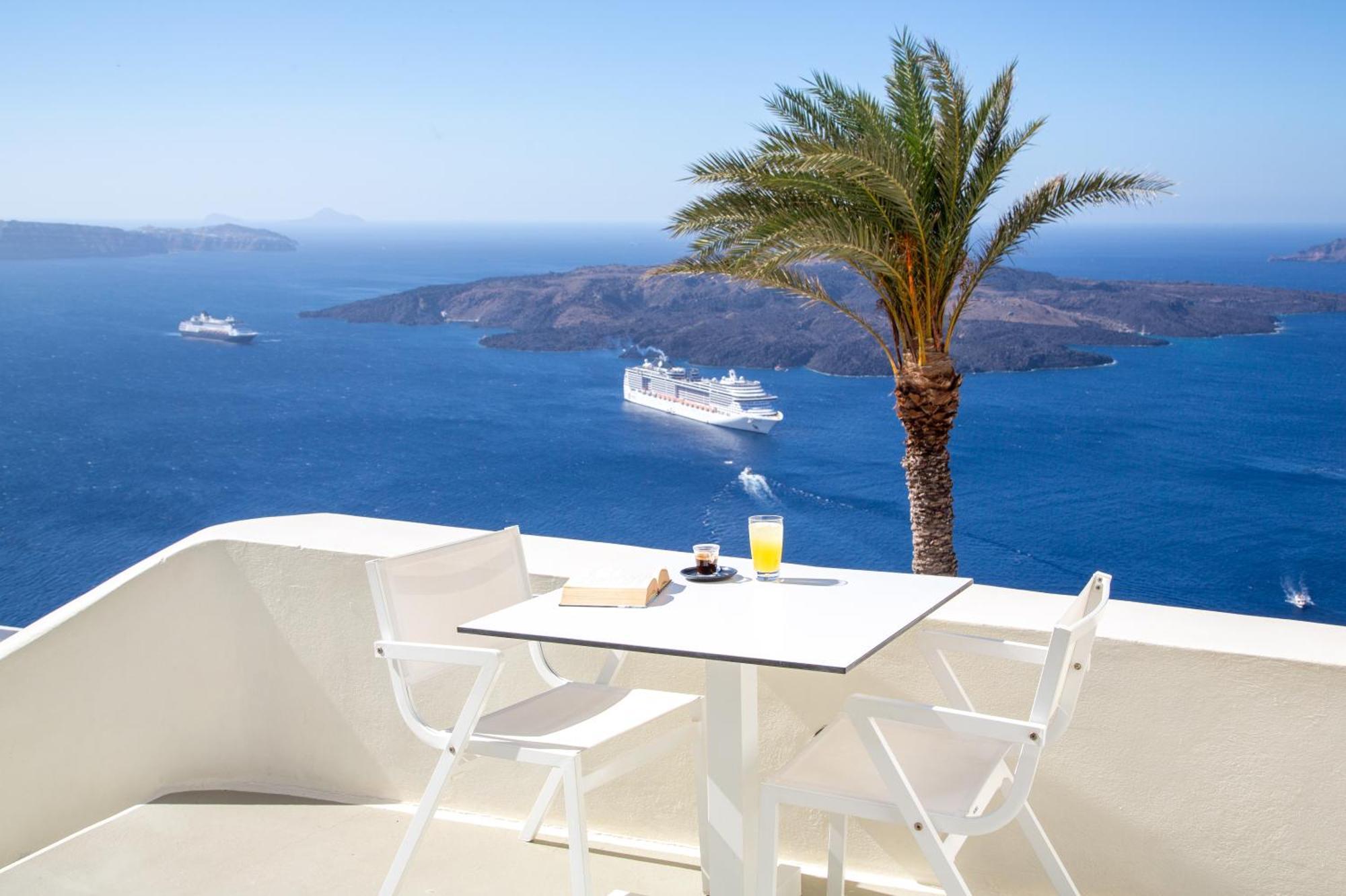 Pantelia Suites Fira  Exterior foto