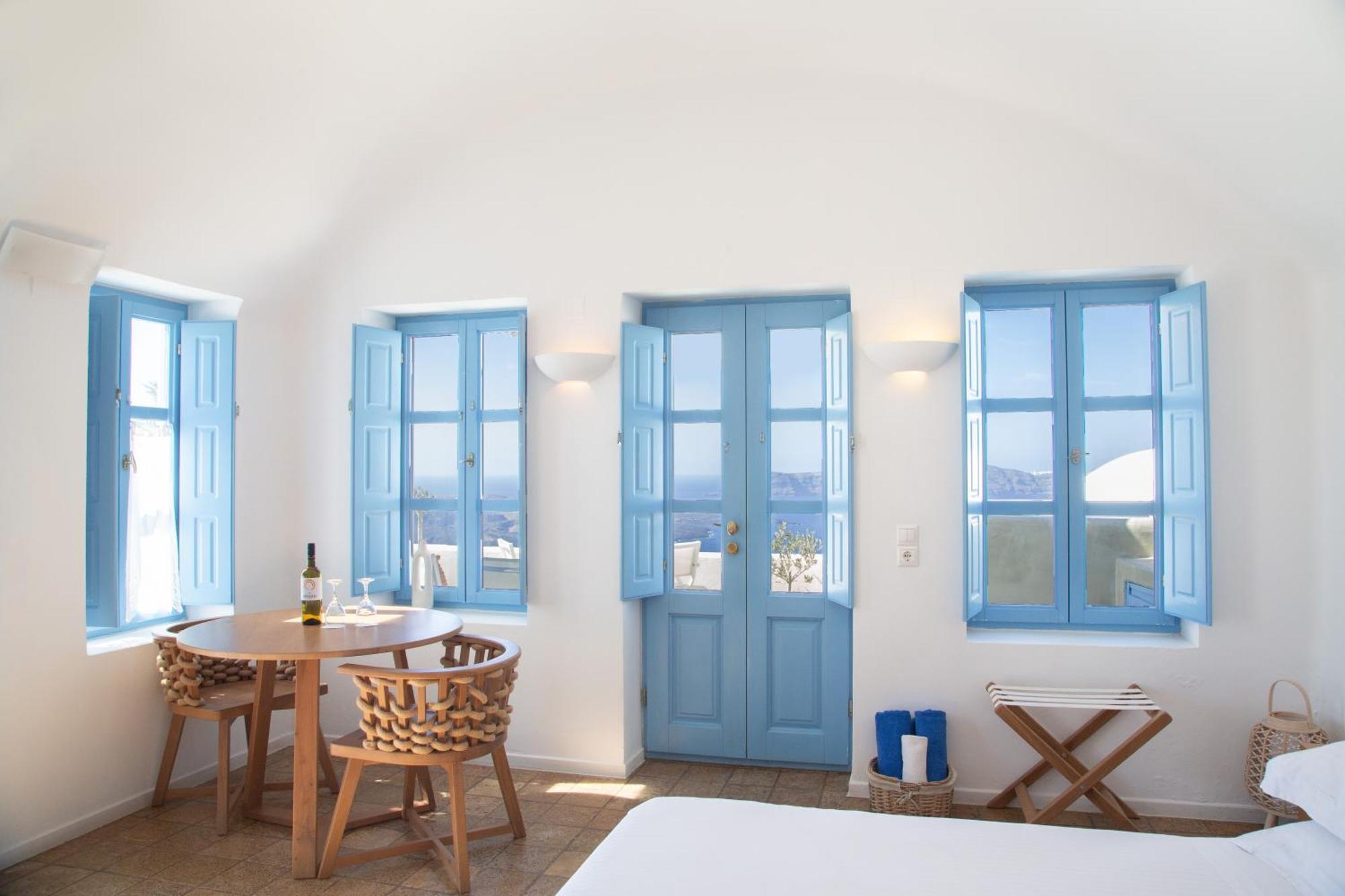 Pantelia Suites Fira  Exterior foto