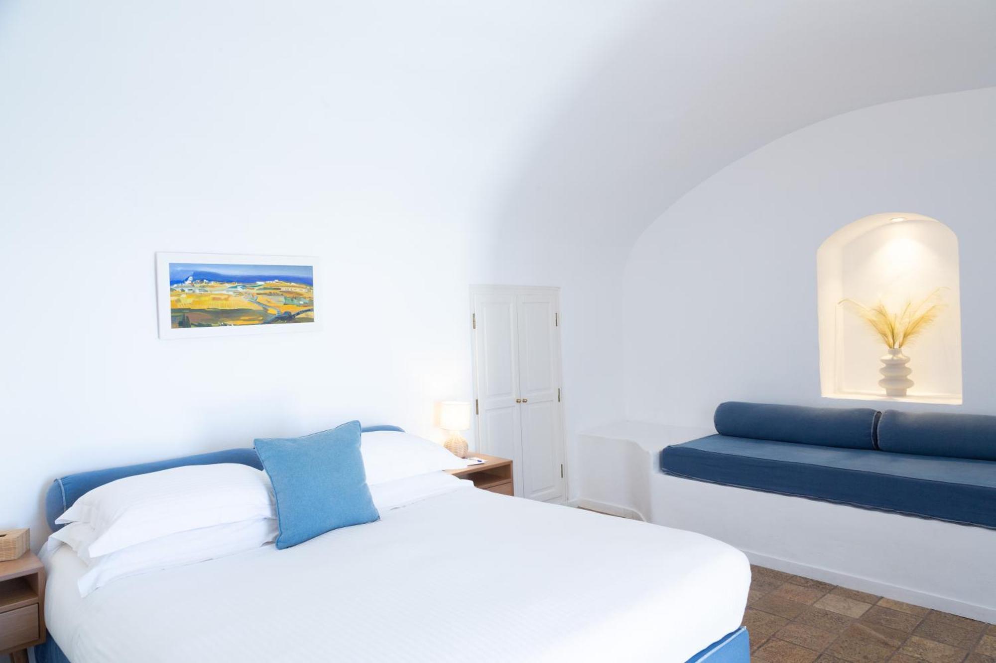 Pantelia Suites Fira  Exterior foto