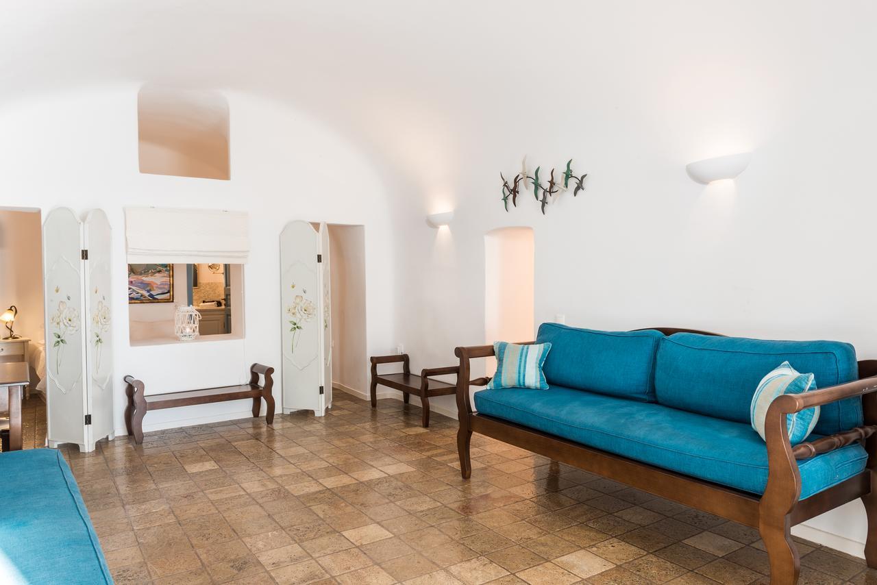 Pantelia Suites Fira  Exterior foto