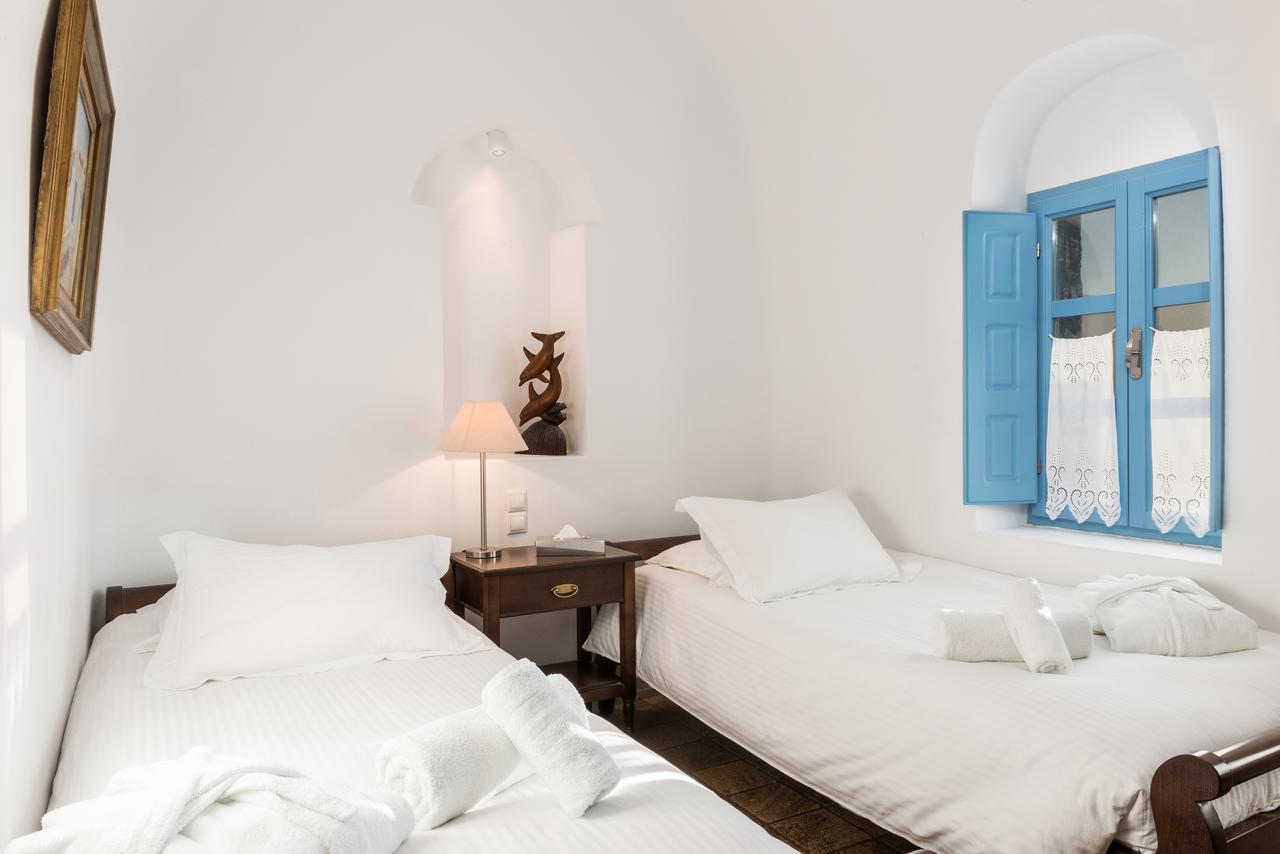 Pantelia Suites Fira  Exterior foto